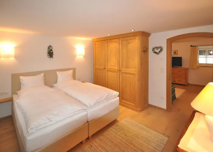 Weberhaus - Adults Only * Κίτσμπουελ